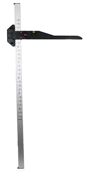 Miniature aluminum measuring stick. Measures miniature's/ponies up to 9 hands tall.