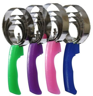 Showman™ metal spring curry comb with glitter handle. Comb meaures 4 1/4" wide and 9" long. Made by  Showman™ products.  Shipped in lots of 12 ( 3 of each) Pink, Purple, Blue, Green.