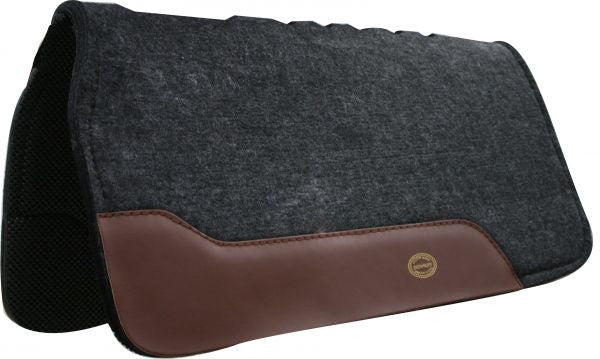 Showman™ 32" x 32" saddle pad that prevents saddle roll with top grain wear leathers and lined with PVC backing. Designed to allow horses back to cool itself.