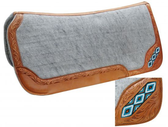 Showman ® 32" x 32" Contoured felt bottom saddle pad with beaded inlay.