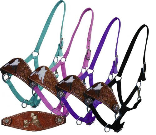 Showman adjustable nose nylon bronc halter with nickle plated hardware and eyelets