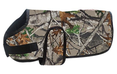 Showman ® Waterproof and Breathable Real Oak 600 Denier dog blanket.